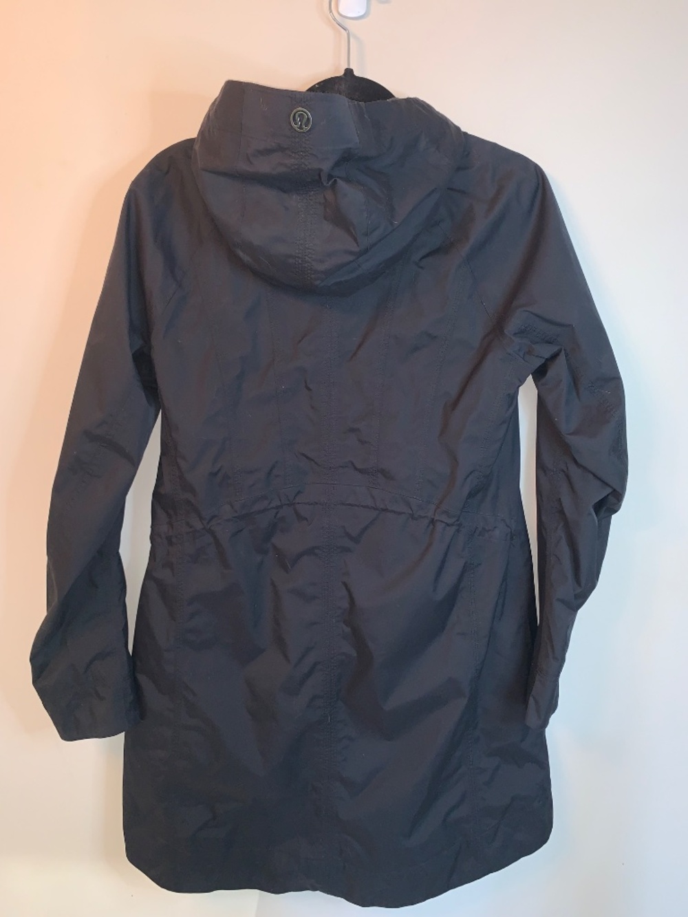 Lululemon Black Raid Jacket 8 - Picture 4 of 12